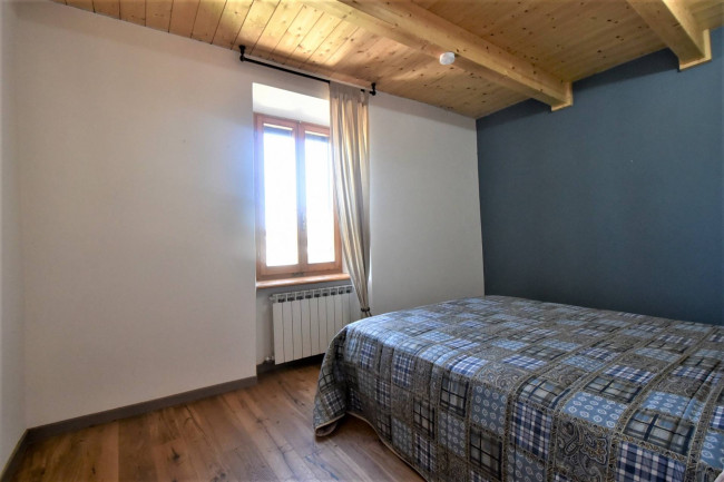 Casa cielo-terra in vendita a Gualdo