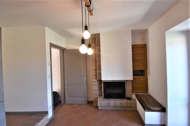 Casa cielo-terra in vendita a Gualdo