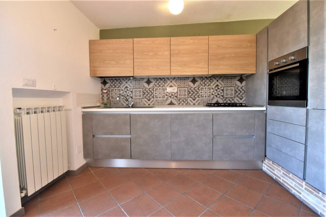 Casa cielo-terra in vendita a Gualdo