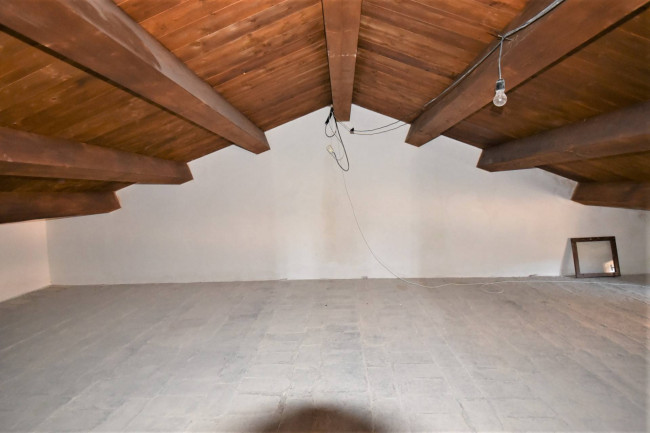 Casa singola in vendita a Belforte del Chienti