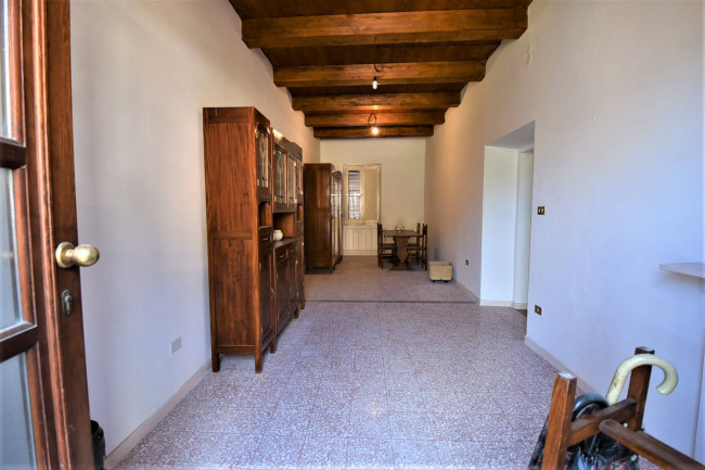 Casa singola in vendita a Belforte del Chienti