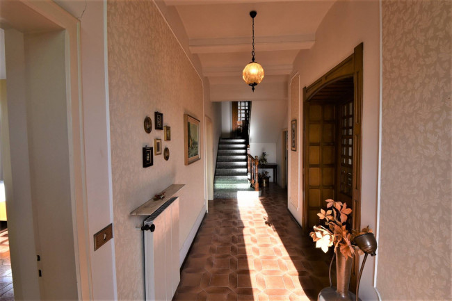 Casa singola in vendita a Belforte del Chienti