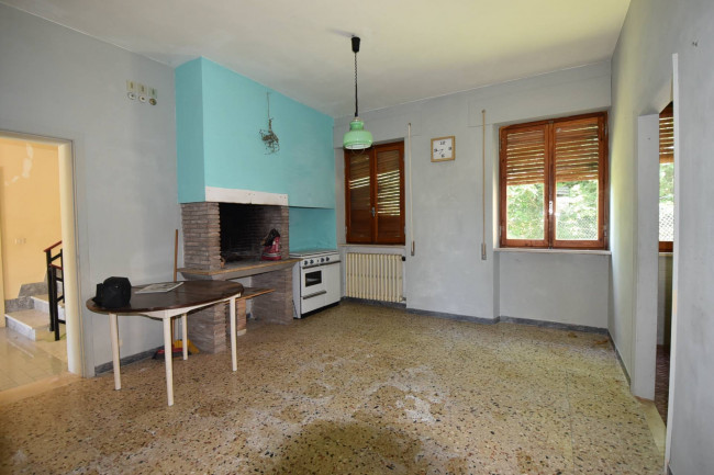 Casa singola in vendita a Penna San Giovanni
