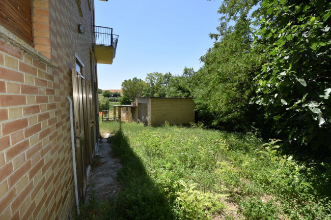 Casa singola in vendita a Penna San Giovanni