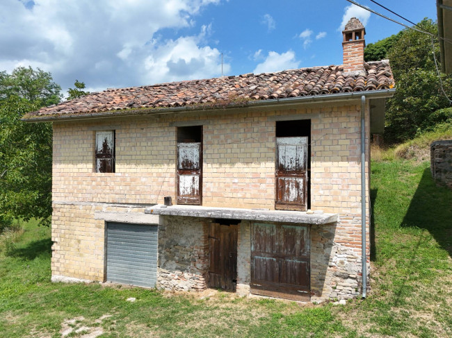 Casa singola in vendita a Amandola