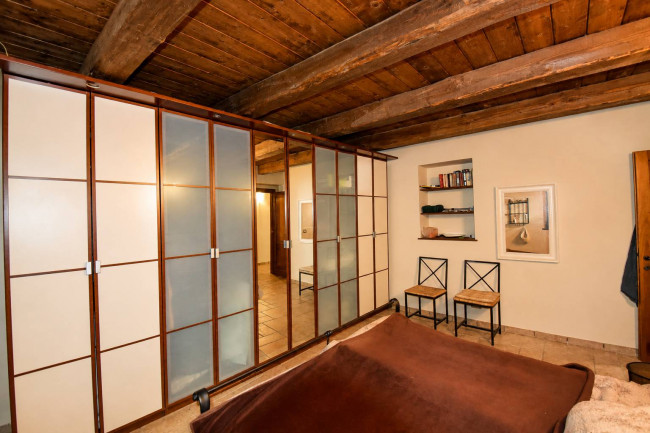 Farmhouse for sale in Venarotta
