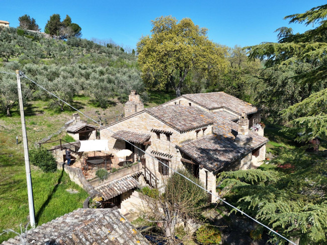 Casale in vendita a Falerone