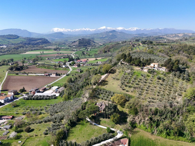 Casale in vendita a Falerone