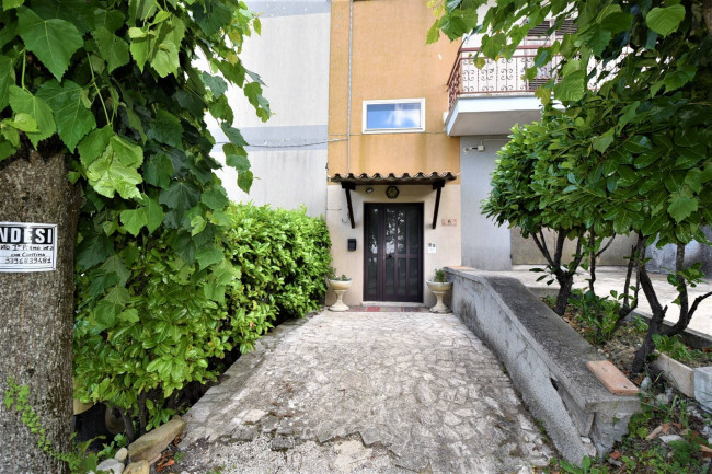 Appartamento in vendita a Montefalcone Appennino