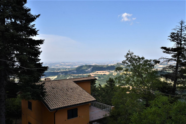 Appartamento in vendita a Montefalcone Appennino