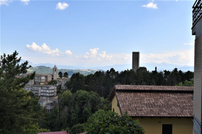 Appartamento in vendita a Montefalcone Appennino