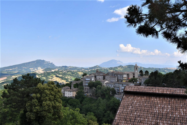 Appartamento in vendita a Montefalcone Appennino