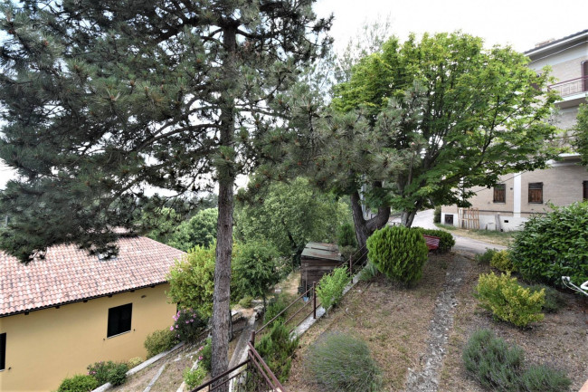 Appartamento in vendita a Montefalcone Appennino