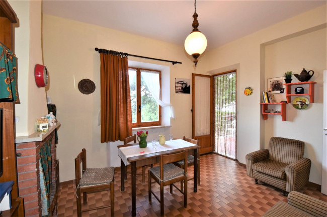 Appartamento in vendita a Montefalcone Appennino