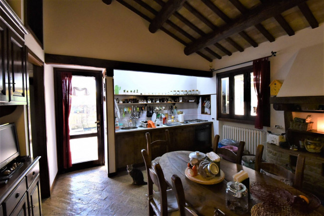 Casale in vendita a Falerone