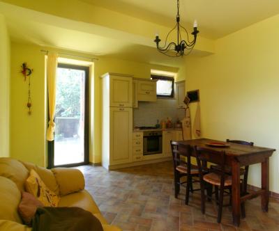 Casale in vendita a Monte San Giusto