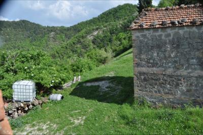 farmhouse to restore for sale in Roccafluvione