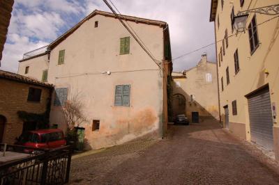 Casa cielo-terra in vendita a Monte San Martino