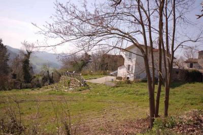 Casa singola in vendita a Montefalcone Appennino