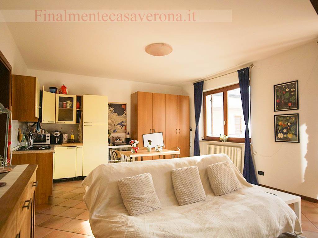 Appartamento in affitto a Negrar
