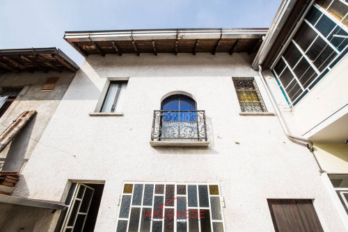 Casa singola in Vendita a Casorezzo