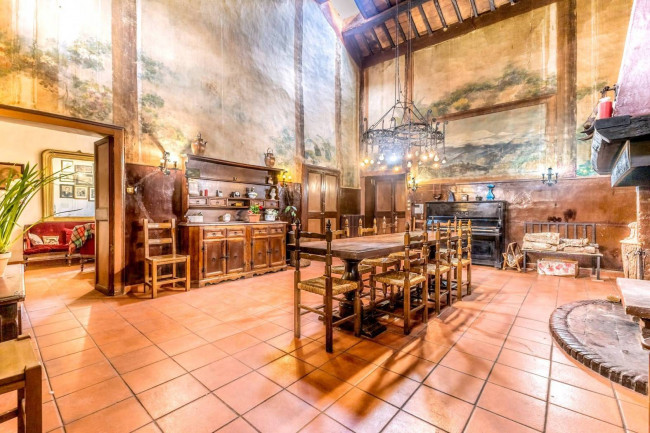 Villa in Vendita a Rieti