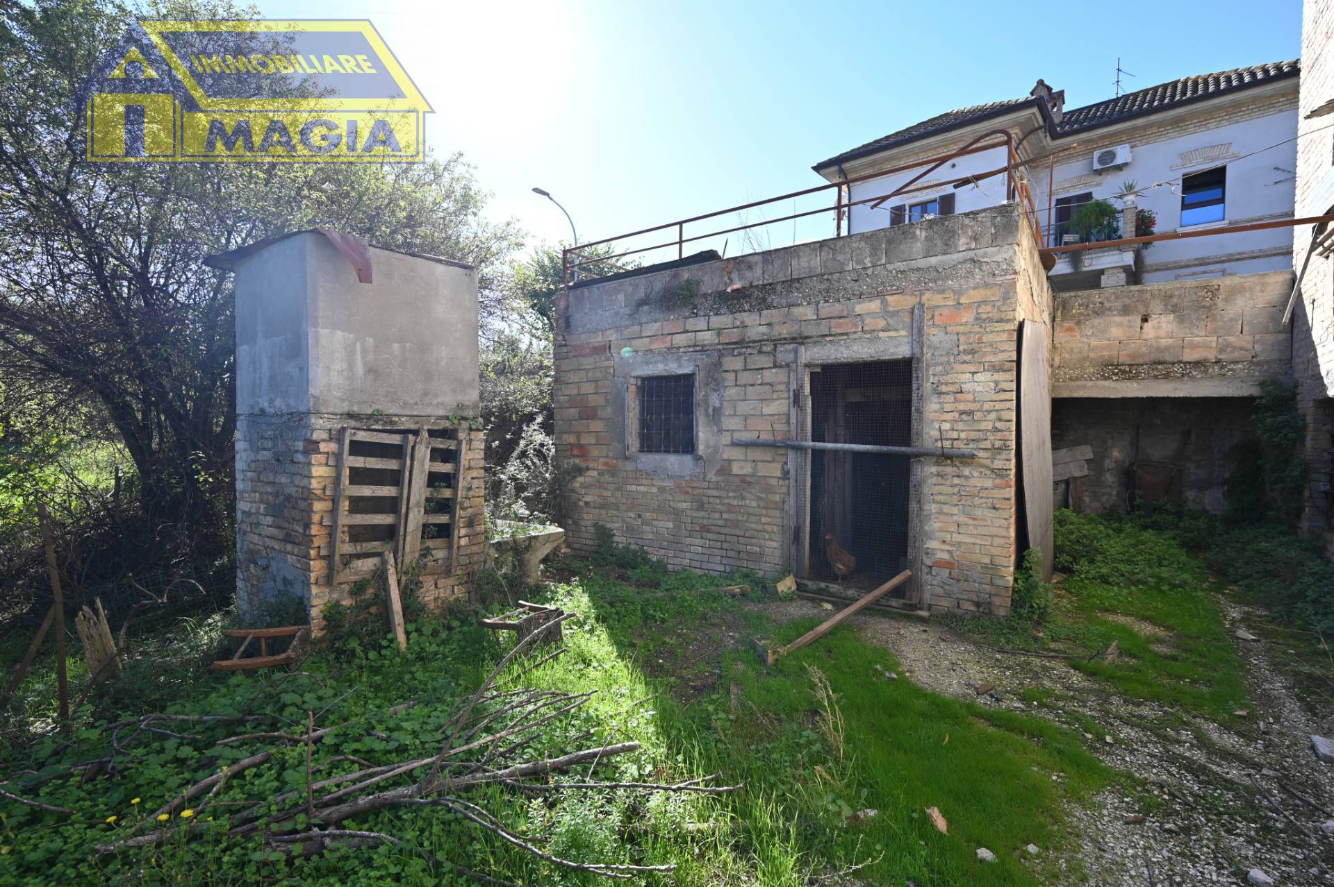 Casa indipendente in vendita a Ascoli Piceno (AP)
