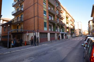 Box o garage in Vendita a Ascoli Piceno