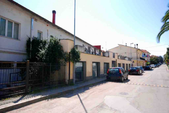 Ufficio in vendita a Castel Di Lama (AP)
