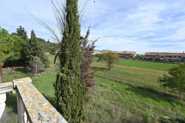 Villa in vendita a Colli Del Tronto (AP)