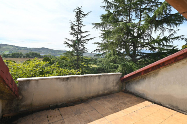 Villa in vendita a Colli Del Tronto (AP)