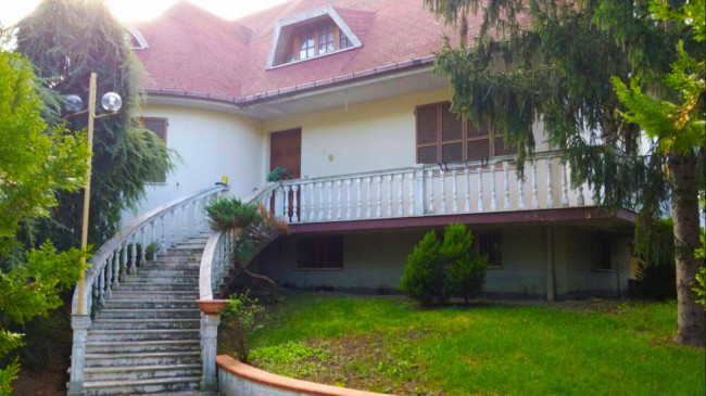 Villa in vendita a Colli Del Tronto (AP)