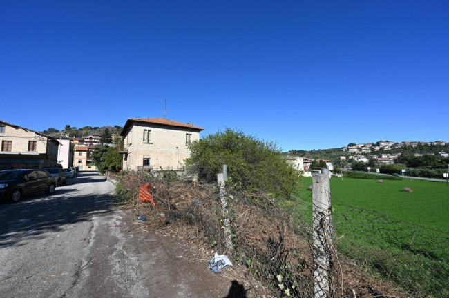 Casa indipendente in vendita a Ascoli Piceno (AP)