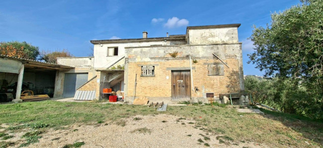 Rustico/Casale in Vendita a Monteprandone