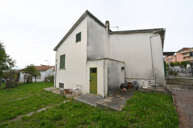 Casa singola in Vendita a Nereto