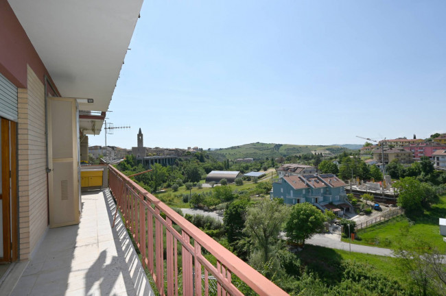 Appartamento in Vendita a Appignano del Tronto