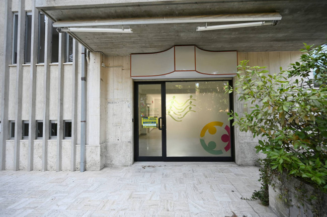Locale commerciale in Affitto a Castel di Lama