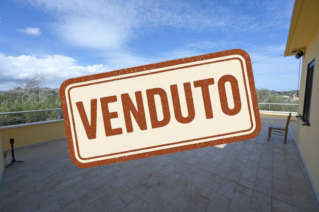Rustico/Casale in Vendita a Appignano del Tronto