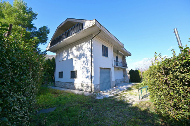 Casa singola in Vendita a Ascoli Piceno