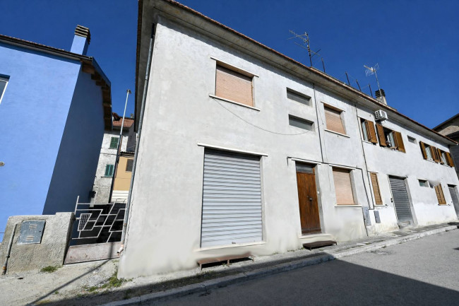 Casa singola in Vendita a Castel di Lama