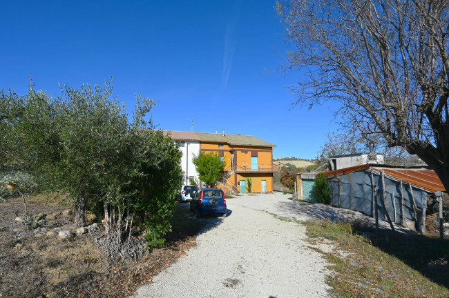 Casa Indipendente in Vendita a Cossignano