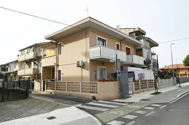 Casa Indipendente in Vendita a Martinsicuro