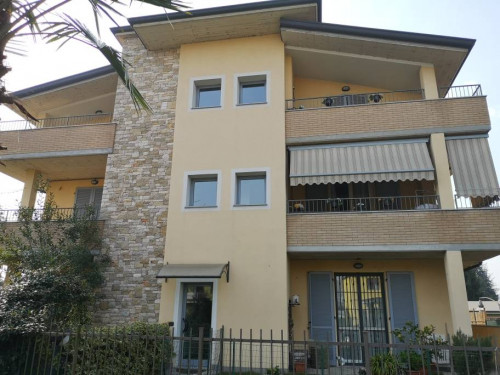 Appartamento in Vendita a Cassano d'Adda