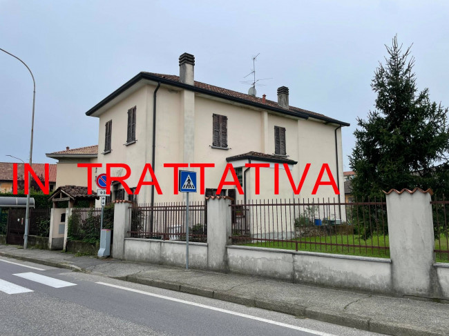 Villa in Vendita a Gessate