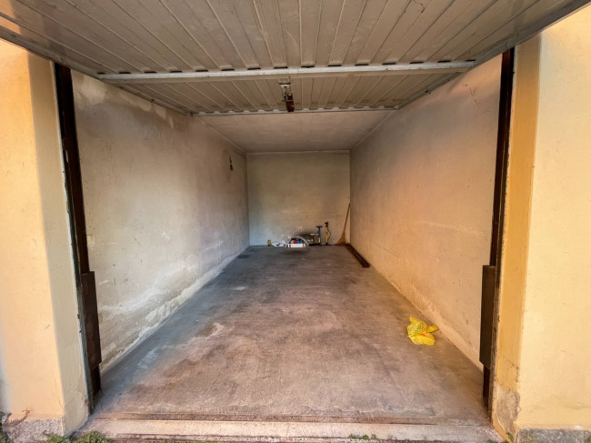 Box o garage in Vendita a Inzago