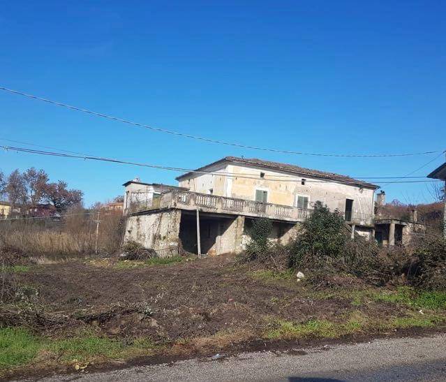 Villa in vendita a Cassino (FR)