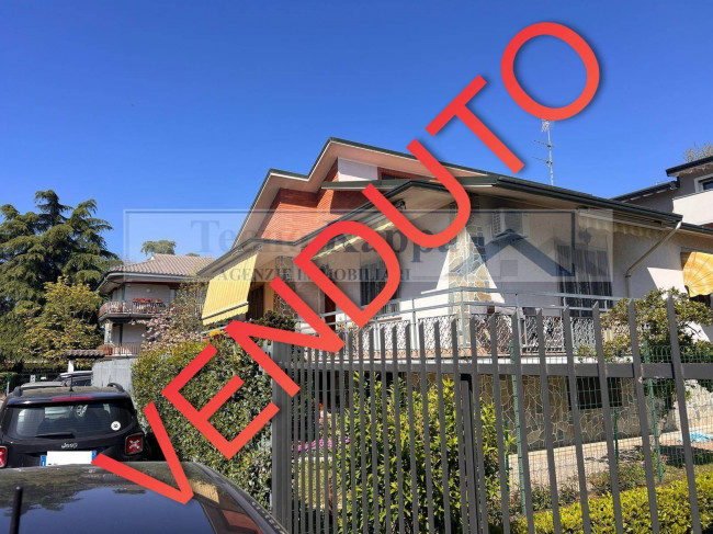 Villa in Vendita a Cernusco sul Naviglio