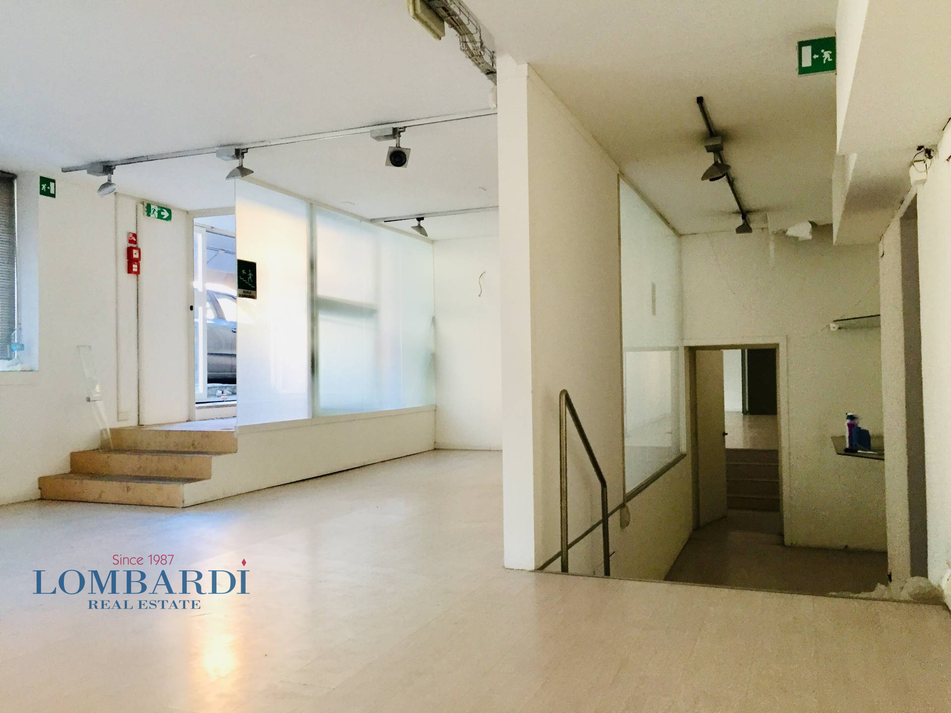 Negozio - Loc.Com. MILANO vendita  Certosa  Lombardi Real Estate - Sempione