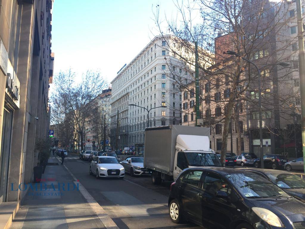 Negozio - Loc.Com. MILANO affitto  Repubblica  Lombardi Real Estate - Sempione