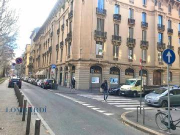 Negozio - Loc.Com. MILANO affitto  * San Babila, V Giornate, L.go Augusto, Monforte  Lombardi Real Estate - Duomo